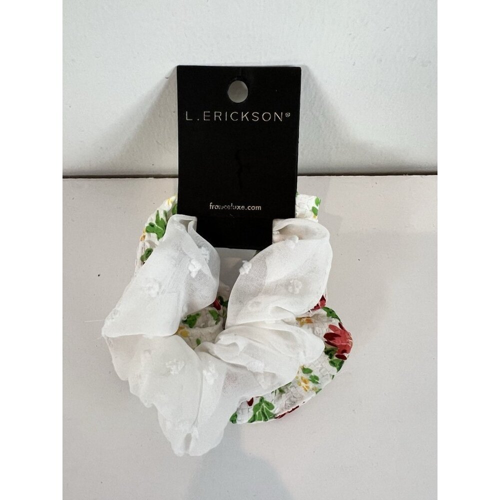 L. Erickson France Deluxe NWT 2-Pack Scrunchies White OS